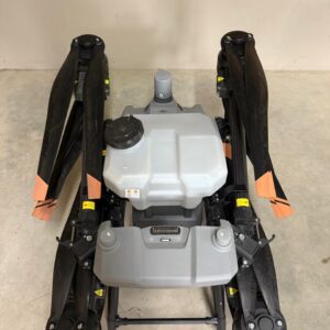 Dji t 40 spraying drone