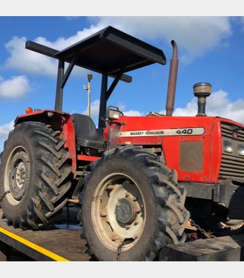 Massey Ferguson (MF) 440 4x4 Pre-Owned Selling as is.