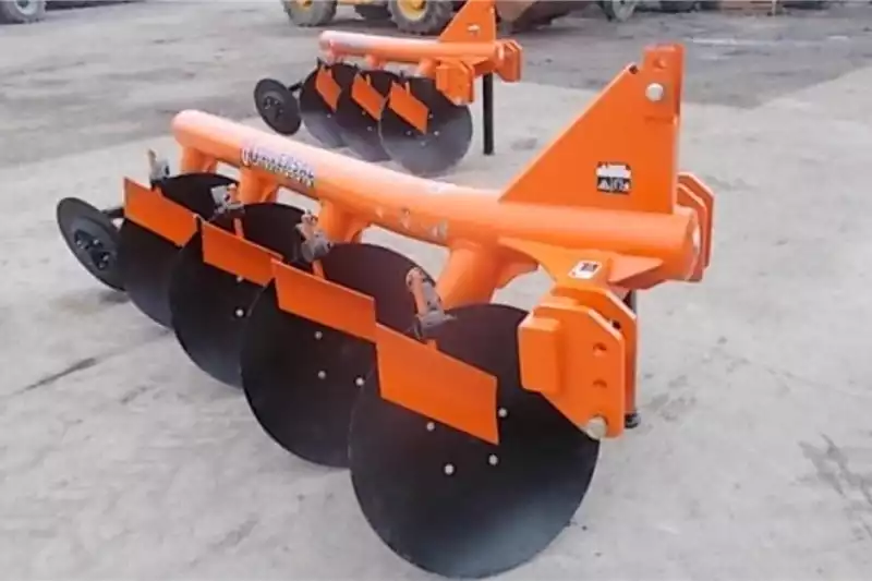 Used 4 and 5 Disc plough for sale at very workable prices.
